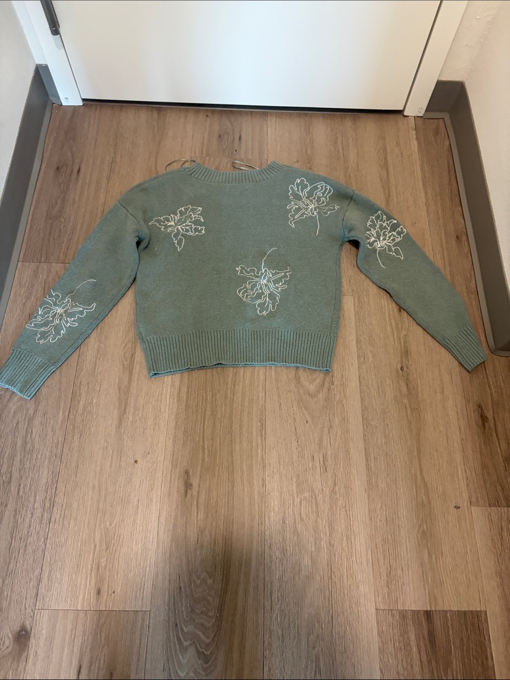Cynthia Rowley Sage Green Knit Crewneck Sweater with White Floral Embroidery - Picture 8 of 8